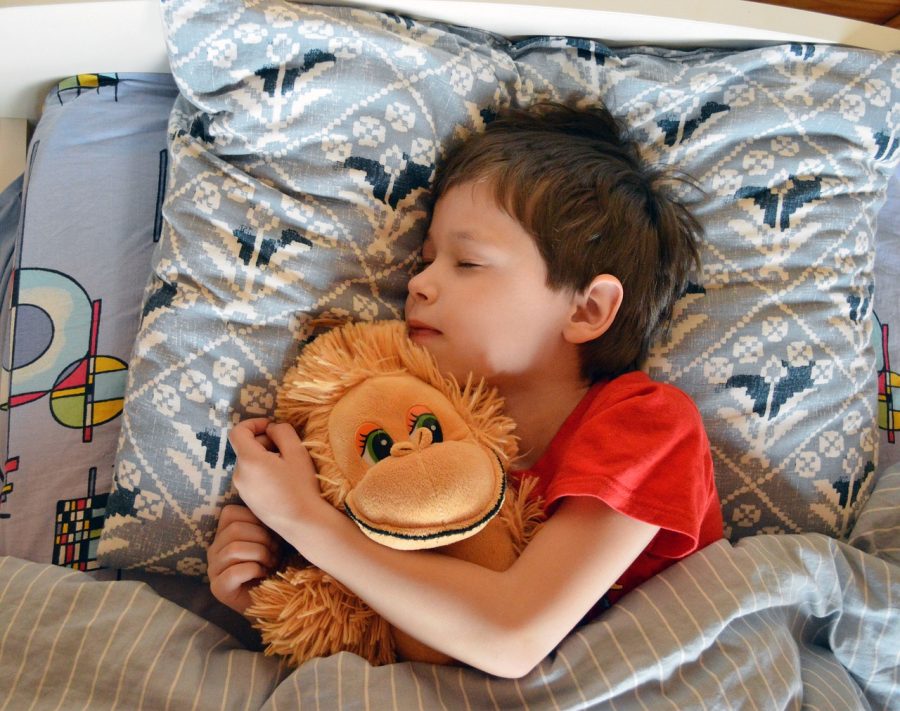 Spánek dětí: z postýlky pro miminko do velké postele pro starší děti