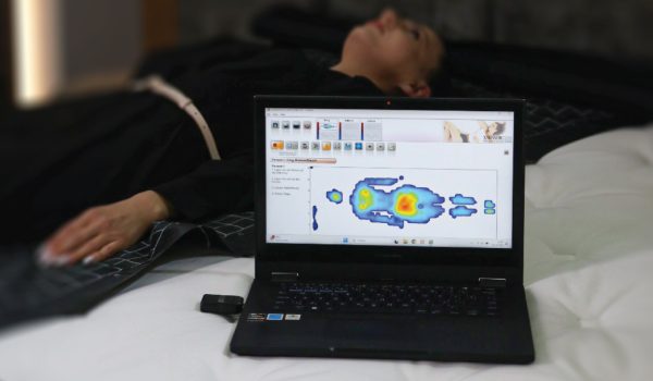 Hledáte matraci, která vám rozumí? - Měření vhodnosti matrací dekou X-Sensor